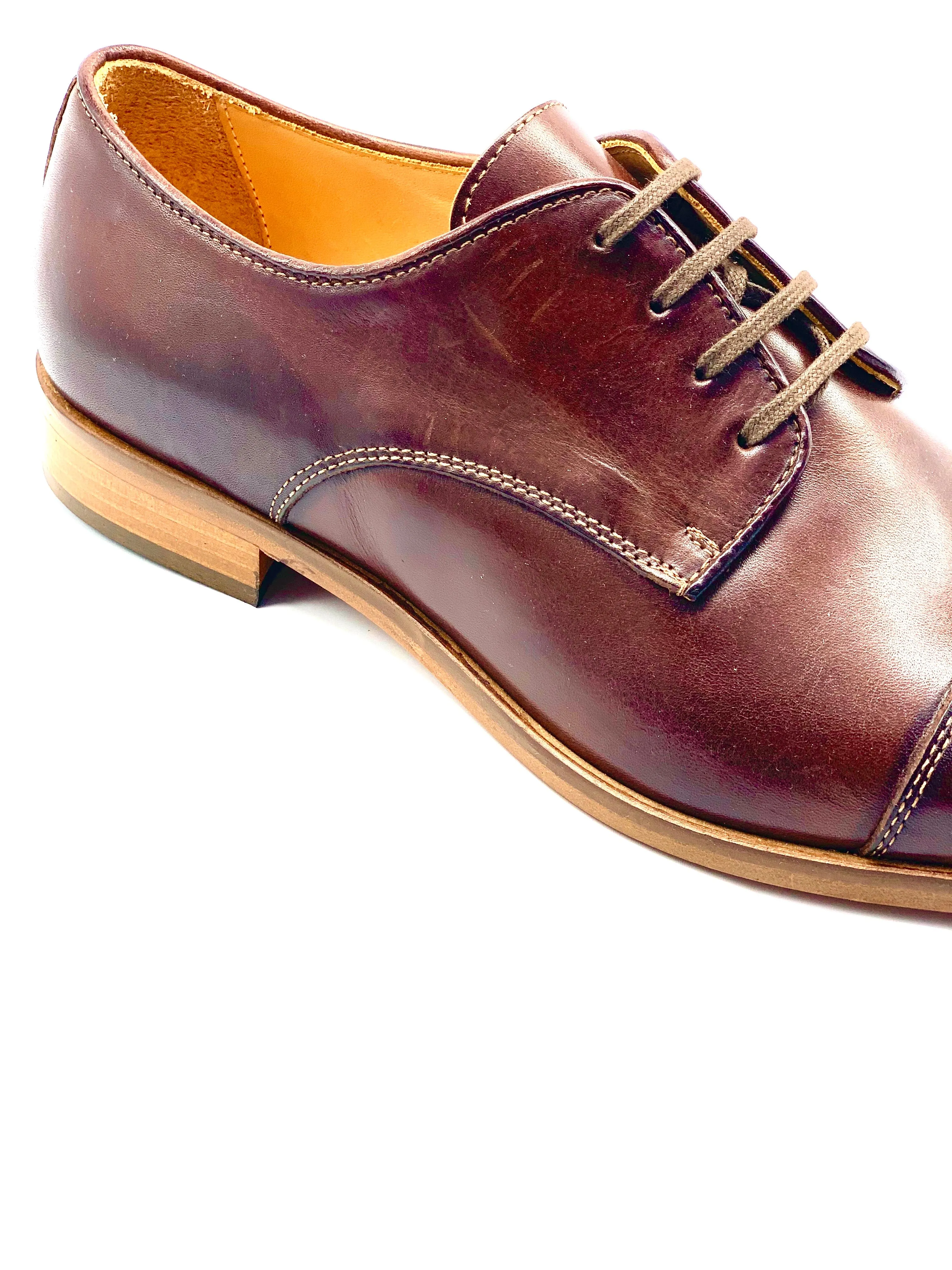 3371 Vitello mens Italian Brandy lace up