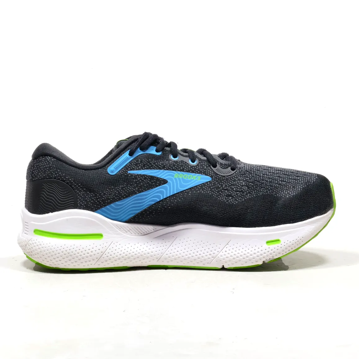 Brooks Ghost Max Sport Shoes Suede Black Colour For Men