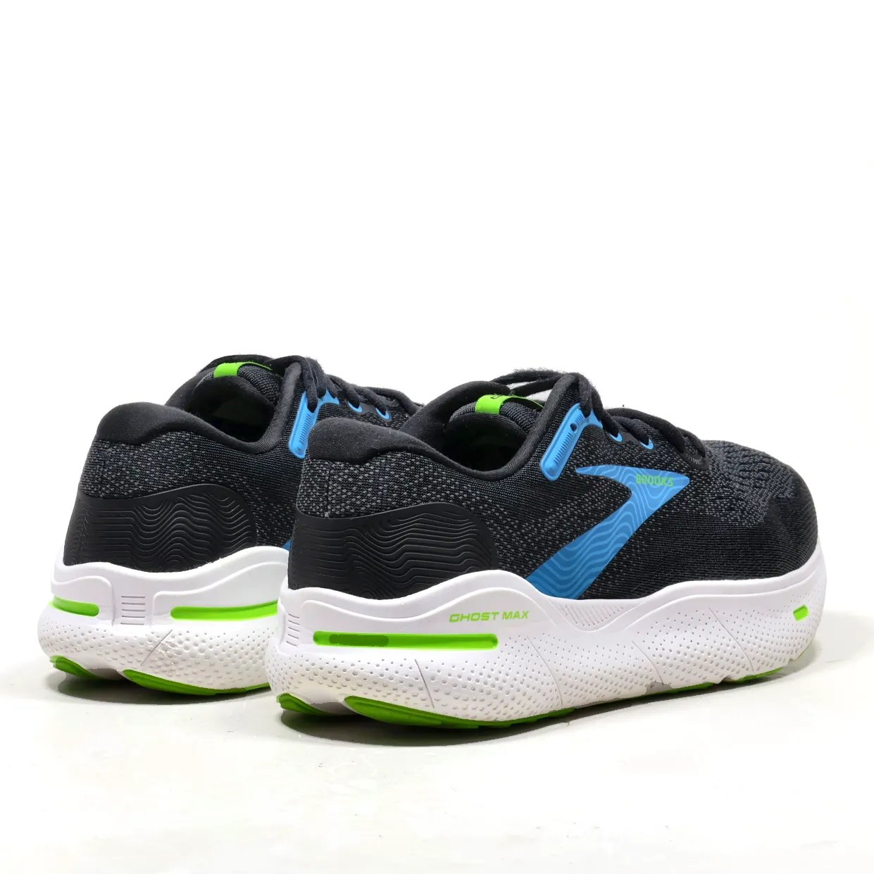 Brooks Ghost Max Sport Shoes Suede Black Colour For Men