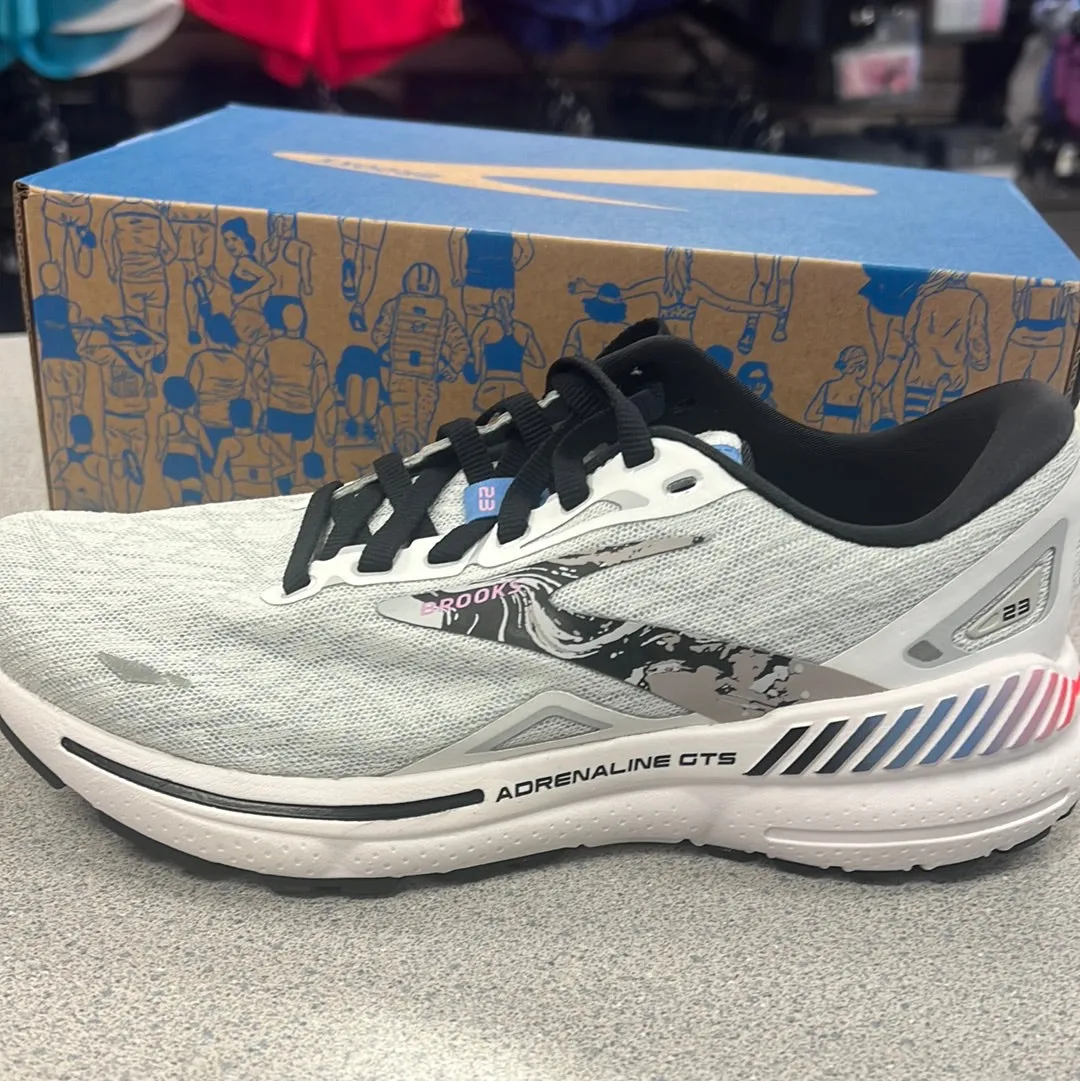 Brooks Women's Adrenaline 23