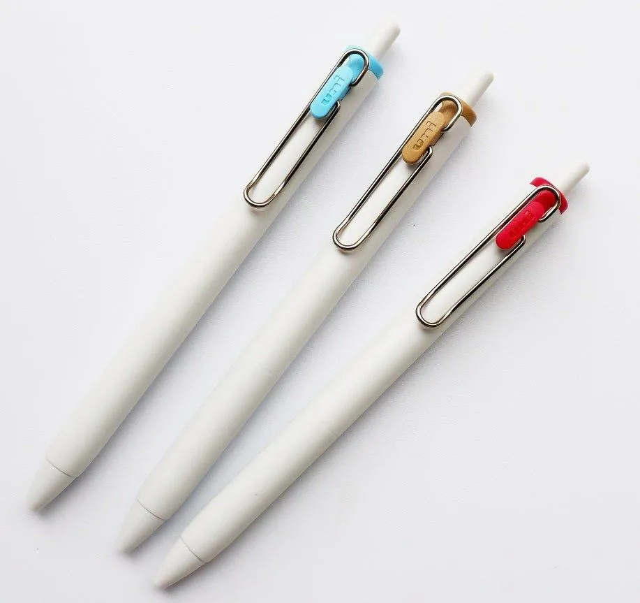 UNI UMNS38.G uni-ball one 0.38mm 0.5mm limited autumn and winter color gel pen white shaft gel pen three-color set limited set